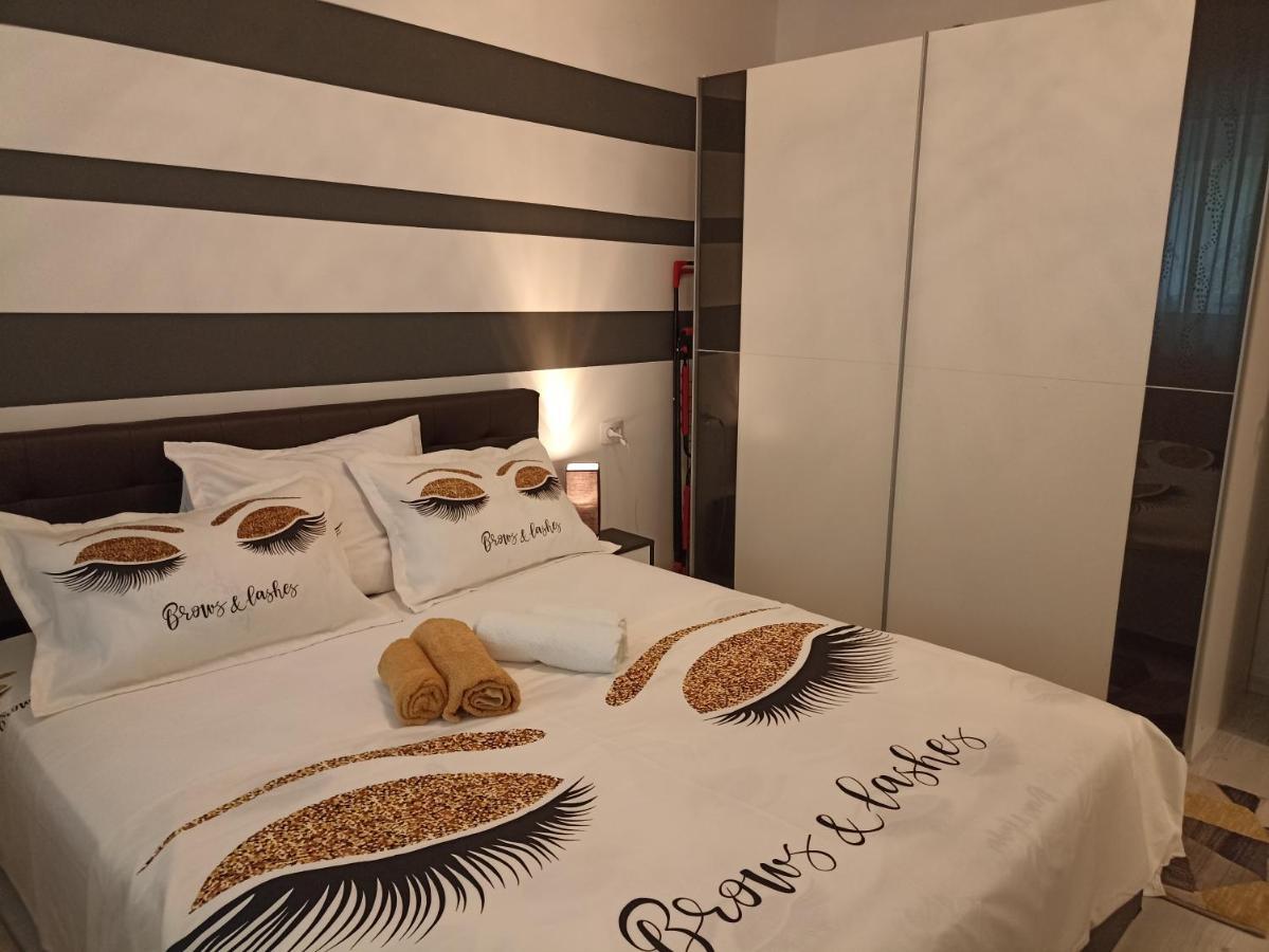 Apartament Sofy2 Беїле-Херкулане Екстер'єр фото