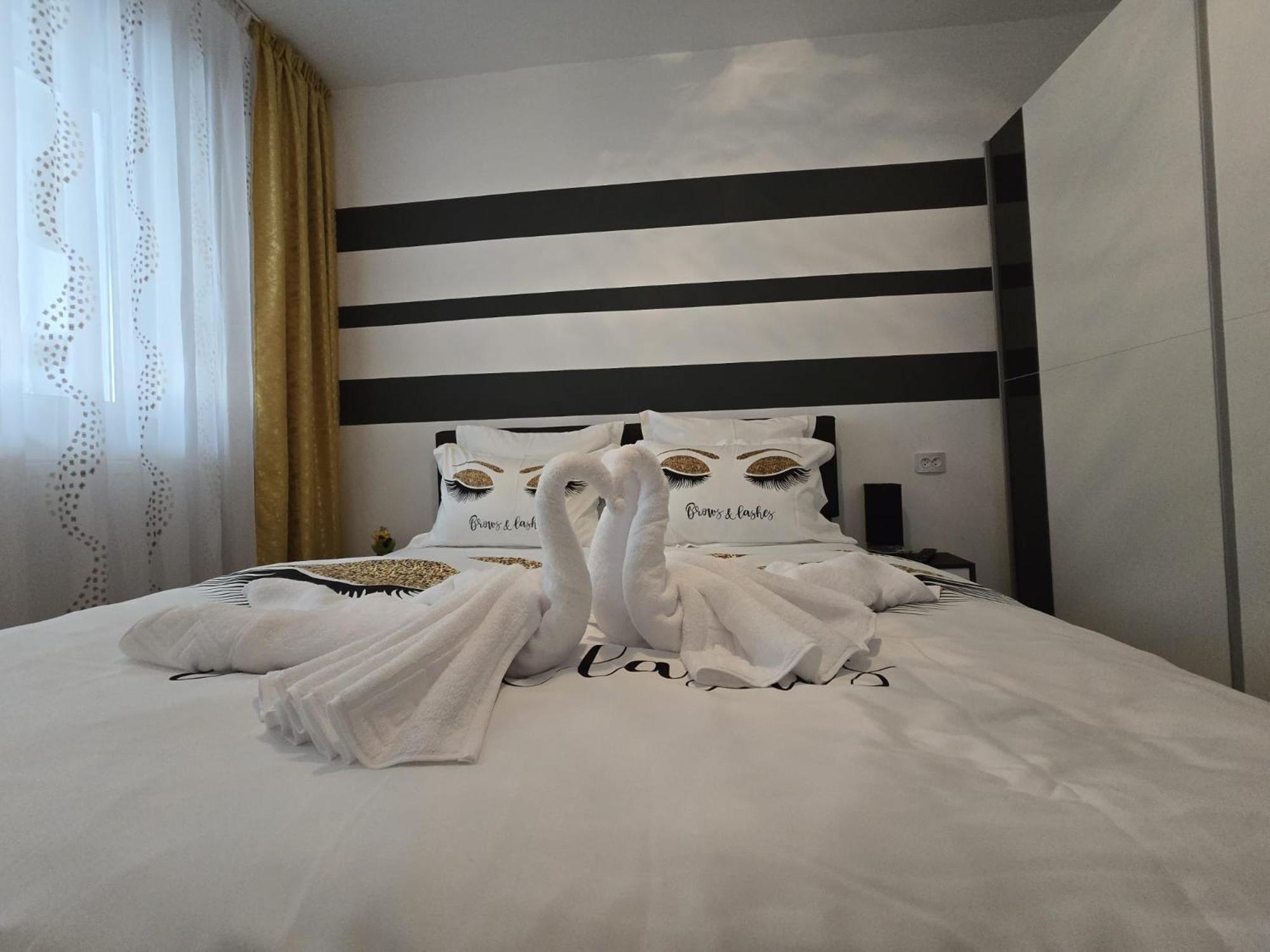 Apartament Sofy2 Беїле-Херкулане Екстер'єр фото